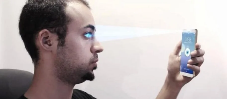 虹膜识别手机有哪些-虹膜手机旅行更安全